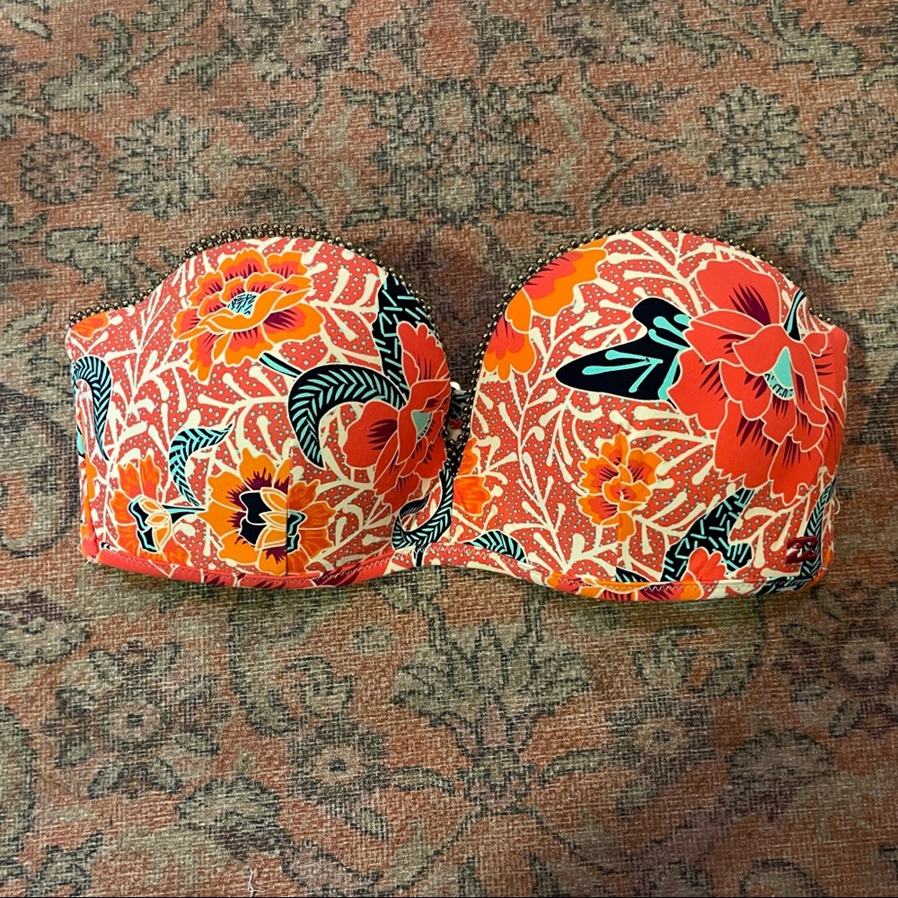 Billabong strapless bikini